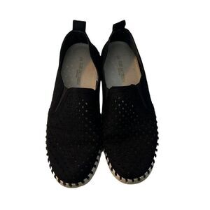 Ilse Jacobsen Womens Perforated Black Slip-On Shoes Size 38 Rubber Sole